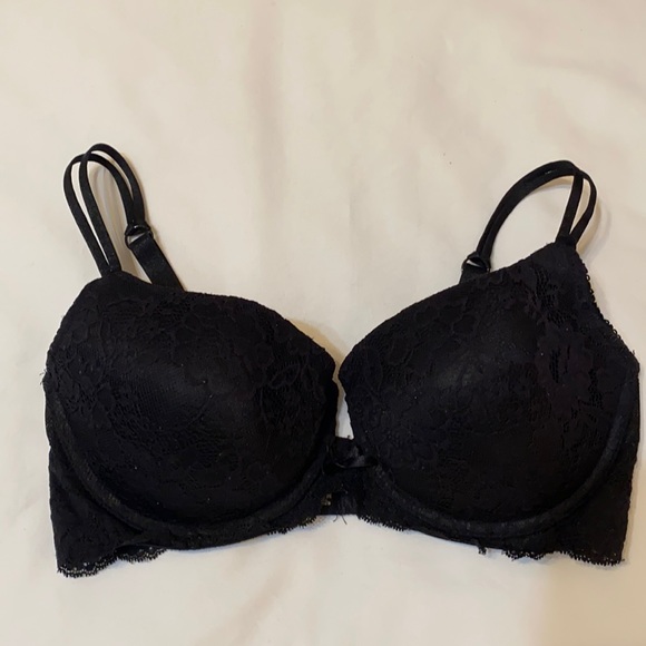 Ambrielle Other - Ambrielle Black Lace Bra, 36DD